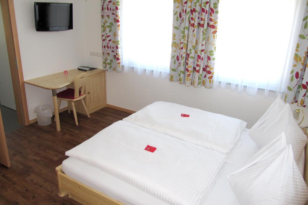 Haus Ofner Am Kreischberg Bed and Breakfast Sankt Georgen ob Murau Kamer foto